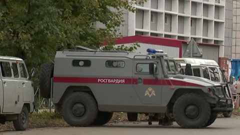 Героически погибшие охранники: очевидцы рассказали, что убийцу пытались остановить