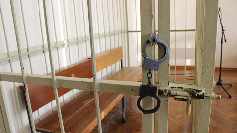 Участкового задержали по подозрению в изнасиловании школьницы