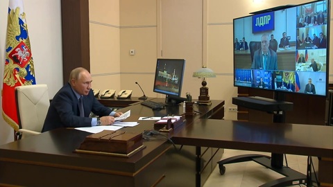 Путин встретился с руководством пяти партий, прошедших в Госдуму. Новости на "России 24"