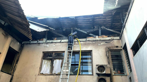 Жители французского острова Майотта устроили беспорядки и поджоги