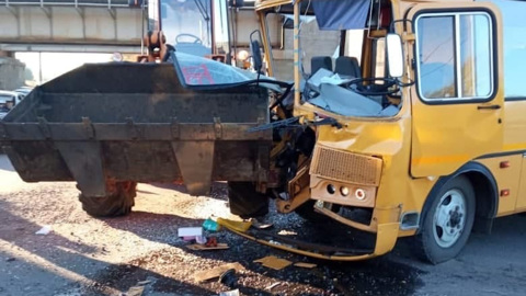 В ДТП со школьным автобусом под Воронежем пострадали дети