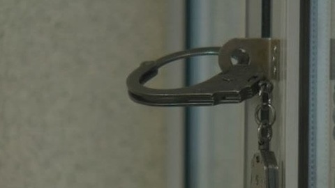 Водителя, сбившего насмерть беременную двойней 16-летнюю девушку, осудят