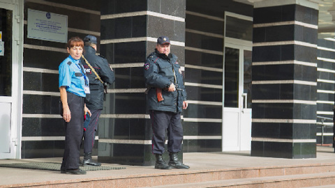 В Екатеринбурге распространили фейк о готовящемся теракте в школе