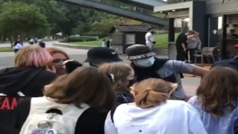 В Новосибирске задержаны 14 сторонников запрещенного движения