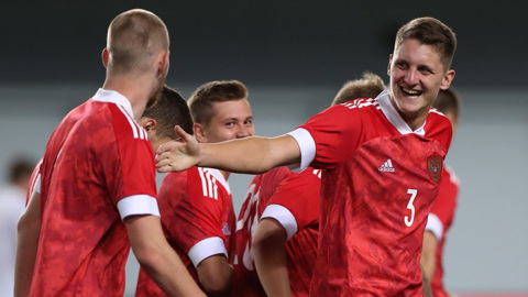 Словения – Россия – 0:2. Забили Дивеев и Джикия