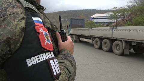 Минобороны: нарушений в зоне ответственности российских миротворцев в Карабахе нет