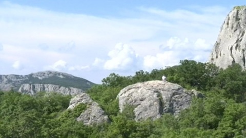 Туристка из Санкт-Петербурга заблудилась в горах Крыма