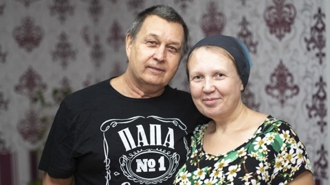 Президент наградил ямальских родителей, которые воспитывают 24 ребенка