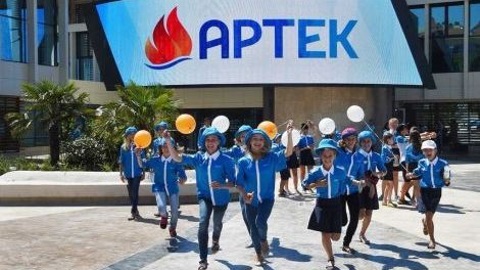 Мишустин направил почти 400 миллионов рублей на ремонт "Артека"