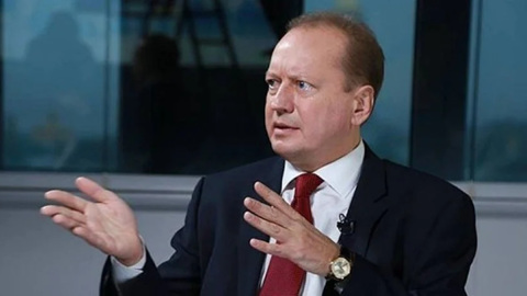 Украинский дипломат скончался, упав с лестницы