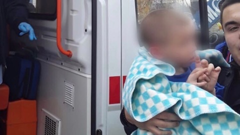 Родители спасенного от холода полураздетого ребенка были пьяны