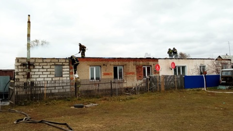 После гибели ребенка при пожаре под Новосибирском возбуждено дело