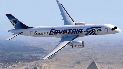 В салоне летевшего в Москву самолета EgyptAir нашли записку с угрозой теракта