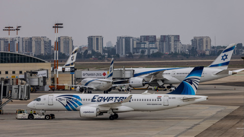 Стало известно, что было в записке, "развернувшей" борт EgyptAir
