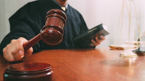 Суд продлил арест сыну экс-губернатора Иркутской области