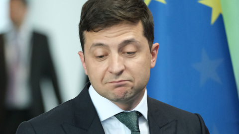 Зеленского попросили построить мавзолей Бандеры
