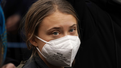 Тунберг возглавила многотысячную колонну активистов