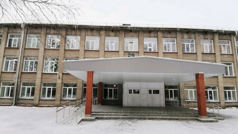 Новосибирские школьники массово получили ожоги глаз