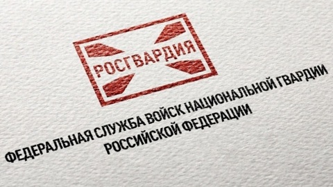 Росгвардейцы схватили мужчину с топором на заправке в Тамбове