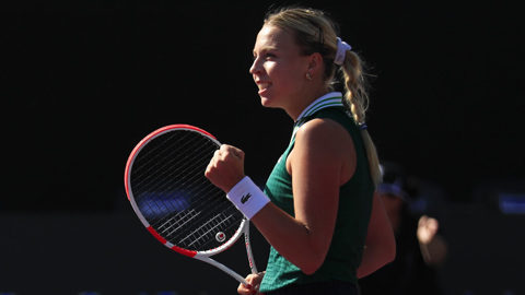 Контавейт вышла в плей-офф Итогового турнира WTA