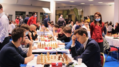 FIDE отстранила сборные России и Белоруссии от своих турниров