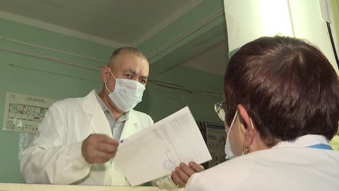Врачи, приезжающие в Мурманскую область, получат по миллиону