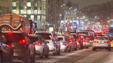 В Москвы упростили получение ночных пропусков для фур