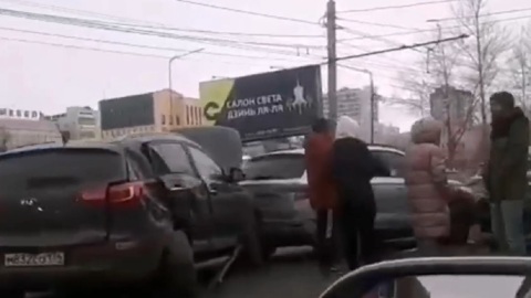 В Челябинске подросток угнал машину у отца и устроил массовое ДТП