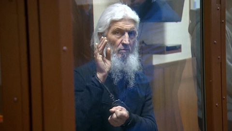 Убийство, разбой и воскрешение мертвых. Как уголовник Романов стал схиигуменом