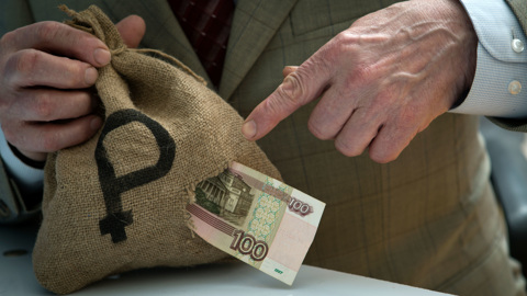 Рубль в декабре: угрозы и возможности