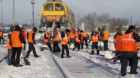 В Хабаровском крае локомотив столкнулся со скорой
