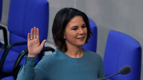 Возглавившая МИД Германии Анналена Бербок принялась угрожать России
