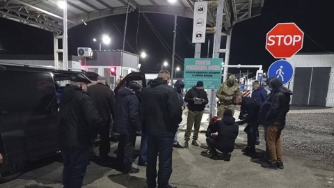 Жители Украины подделывали ПЦР-тесты для въезда в Крым