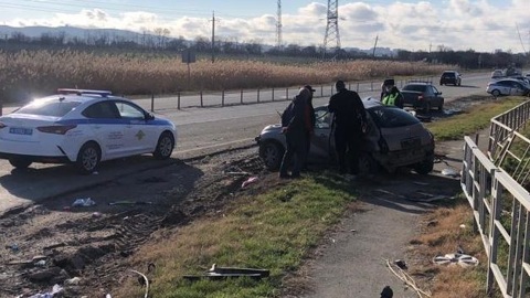 Два человека пострадали в аварии с машиной ДПС под Анапой