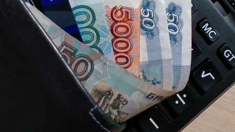 СК заинтересовался невыплатой зарплаты на заводе "Флакс"