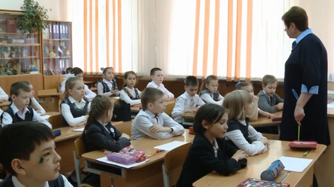 Школы Смоленска уходят на карантинные каникулы
