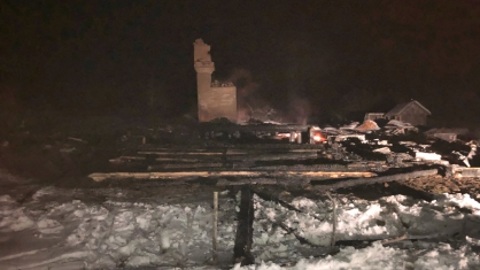 В Тверской области СК проводит проверку после гибели бабушки в огне