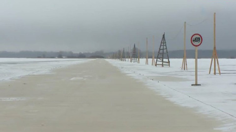 Первую ледовую переправу открыли в Пермском крае