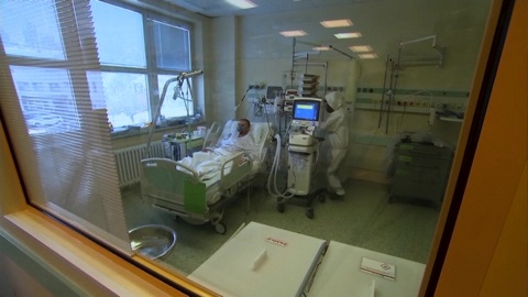 В 70 раз быстрее "дельты": "омикрон" может привести к небывалому росту смертности
