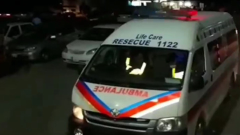 В Пакистане автобус насмерть сбил гостей на свадьбе