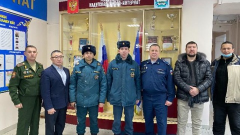 Школу в Улан-Удэ эвакуировали за 3 минуты