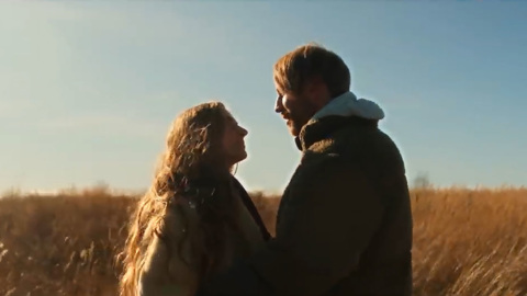 Видео из Сети. Клип Иван Дорн с женой