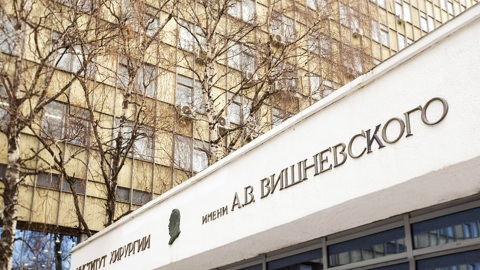 Из окна московской больницы выпал врач-хирург