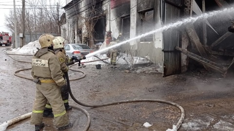 Локализован масштабный пожар на складе в Подмосковье