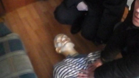 Тело женщины со связанными руками нашли у мусорных баков в Чайковском
