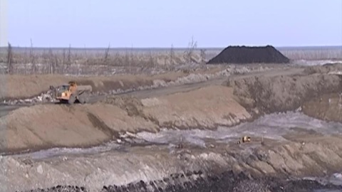 Двух депутатов Красноярского края обвиняют в незаконной добыче песка