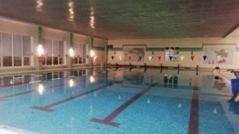 Школьник утонул в бассейне алтайского пансионата