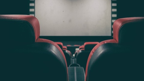 Воронежец лишился денег, пытаясь сводить девушку в фантомный кинотеатр