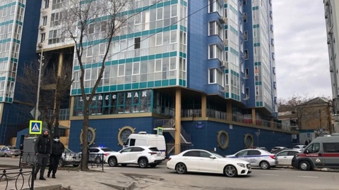 Две самодельные бомбы сработали в ростовской многоэтажке