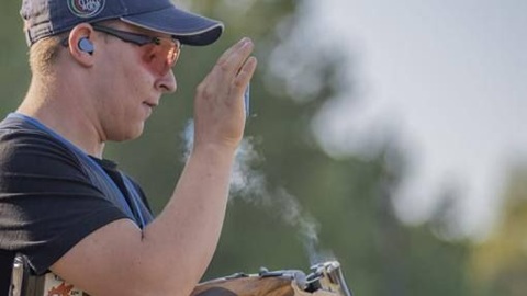 Чемпион мира по стрельбе погиб из-за случайного выстрела в себя